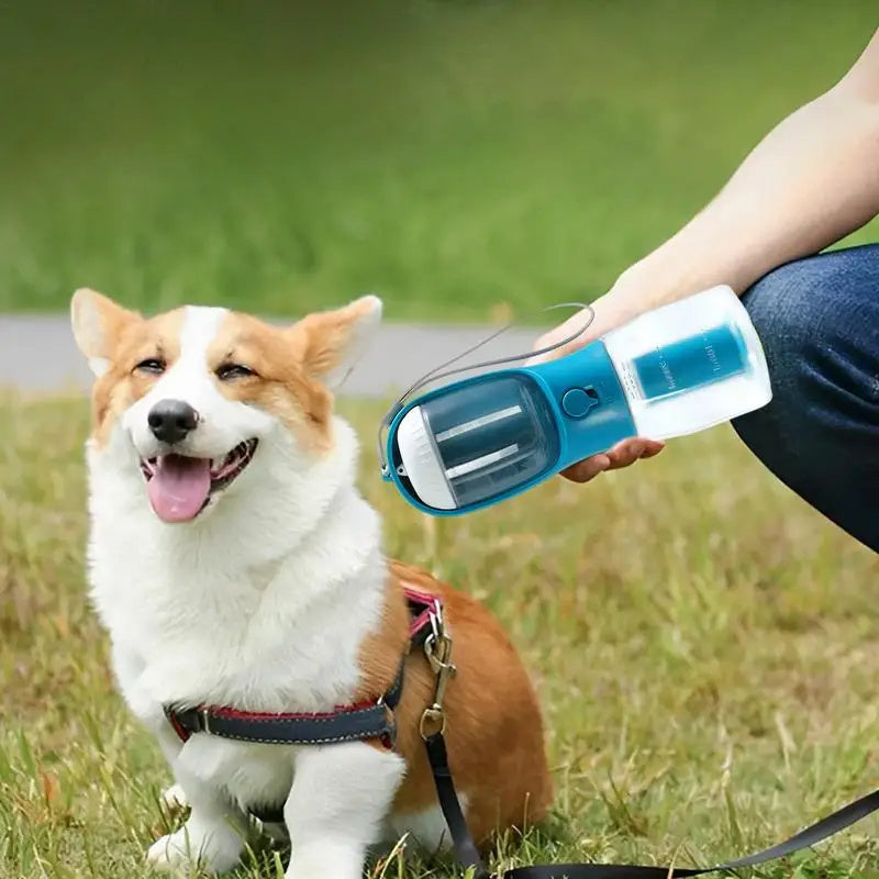 💧 Dog Water Cup – 3-in-1 Portable Multi-Functional Pet Cup & Food Bag 🐶🐱